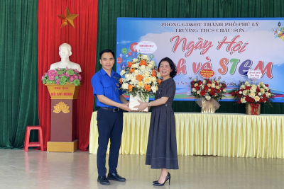 Ngày hội STEM 📚Ngày Sách và Văn hoá đọc năm học 2024-2025