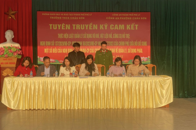 Sáng nay ngày 6/1/2025, trường THCS Châu Sơn kết hợp với UBND Phường Châu Sơn và đại diện công an phường Châu Sơn tổ chức tuyên truyền kí cam kết Thực hiện Nghị định 137/2020/NĐ-CP ngày 27/11/2020 của Chính phủ về quản lí, sử dụng pháo