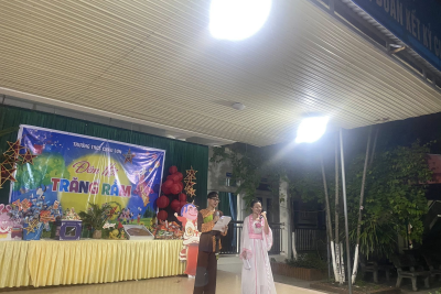 ĐÊM HỘI TRĂNG RẰM 2025 ối ngày 05/5/2025 Trường THCS Châu Sơn đã tổ chức chương trình “Vui Trung thu cho con em cán bộ, giáo viên” với nhiều hoạt động vui tươi, ý nghĩa.